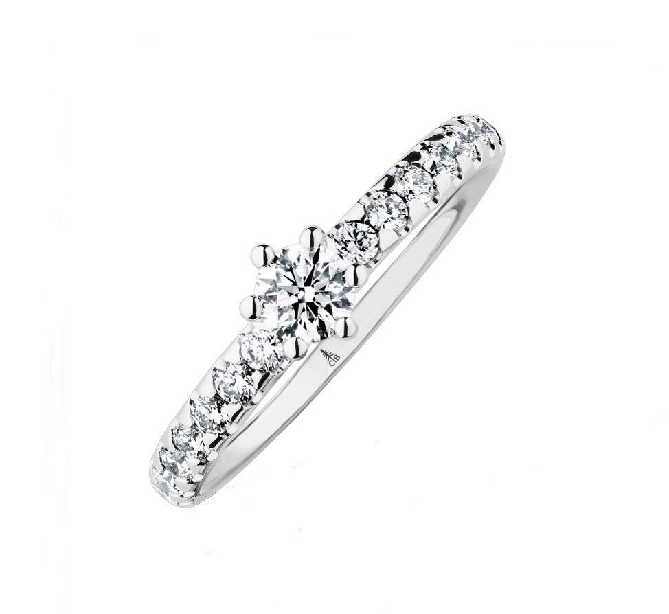 Memoirering - Platin mit 17 Diamanten (0,62 ct.)