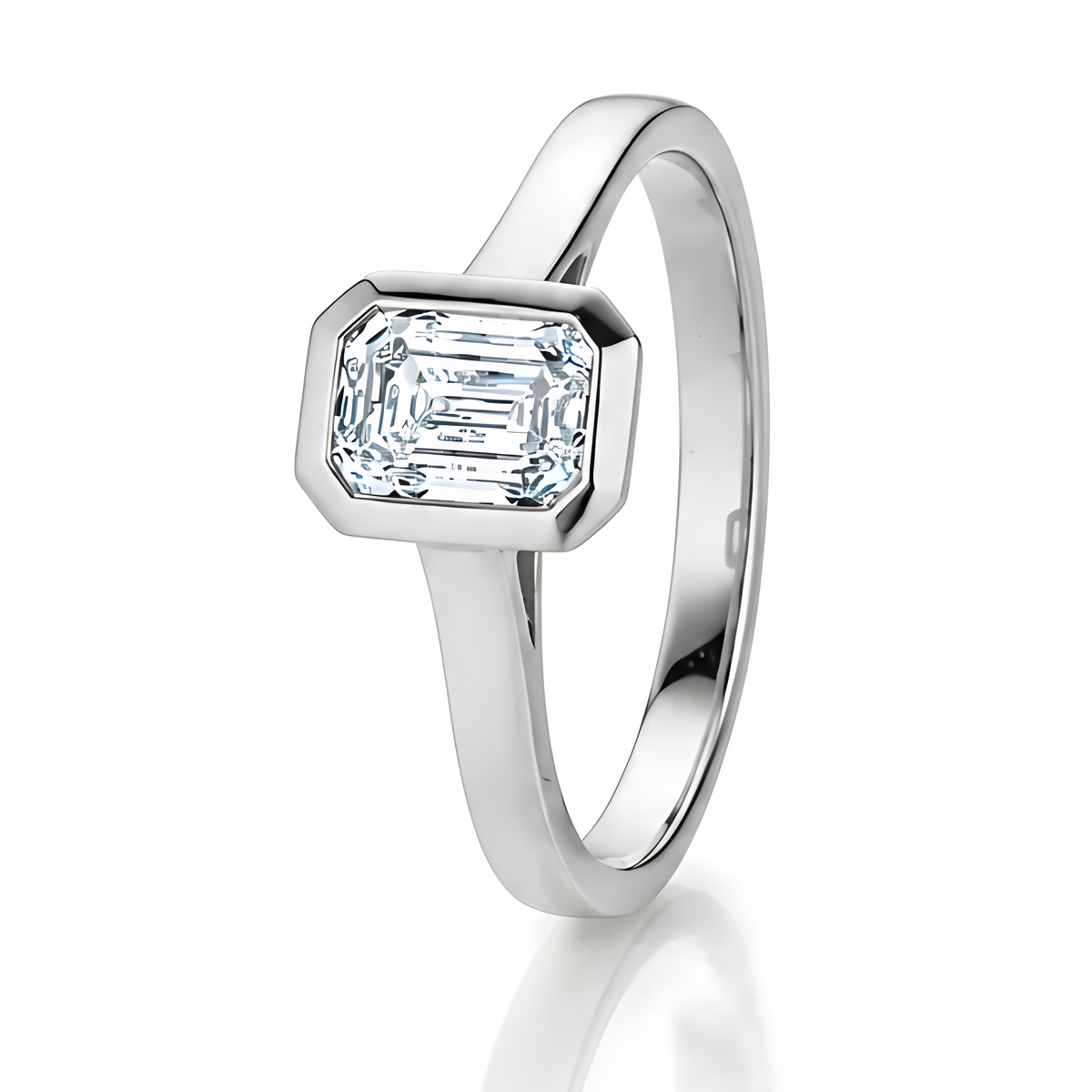 Verlobungsring - FRAME - Emerald Cut 0.5 ct. - MARRYING München