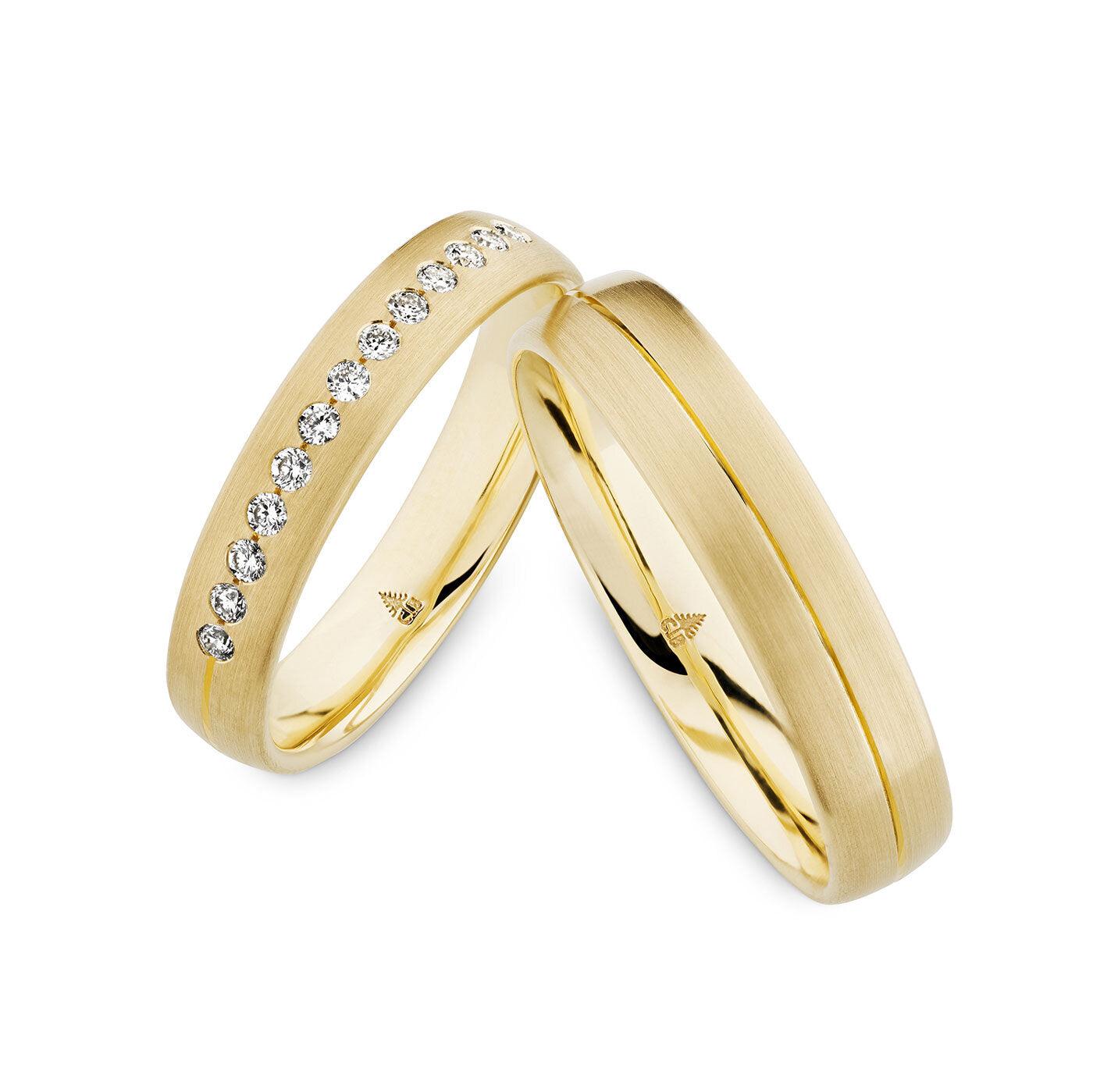 Trauringe - Gelbgold mit 13 Diamanten (0,15 ct.) in dezenter Designlinie