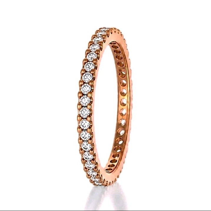 Elegante Brillanz in Roségold mit natürlichen Diamanten bei MARRYING München