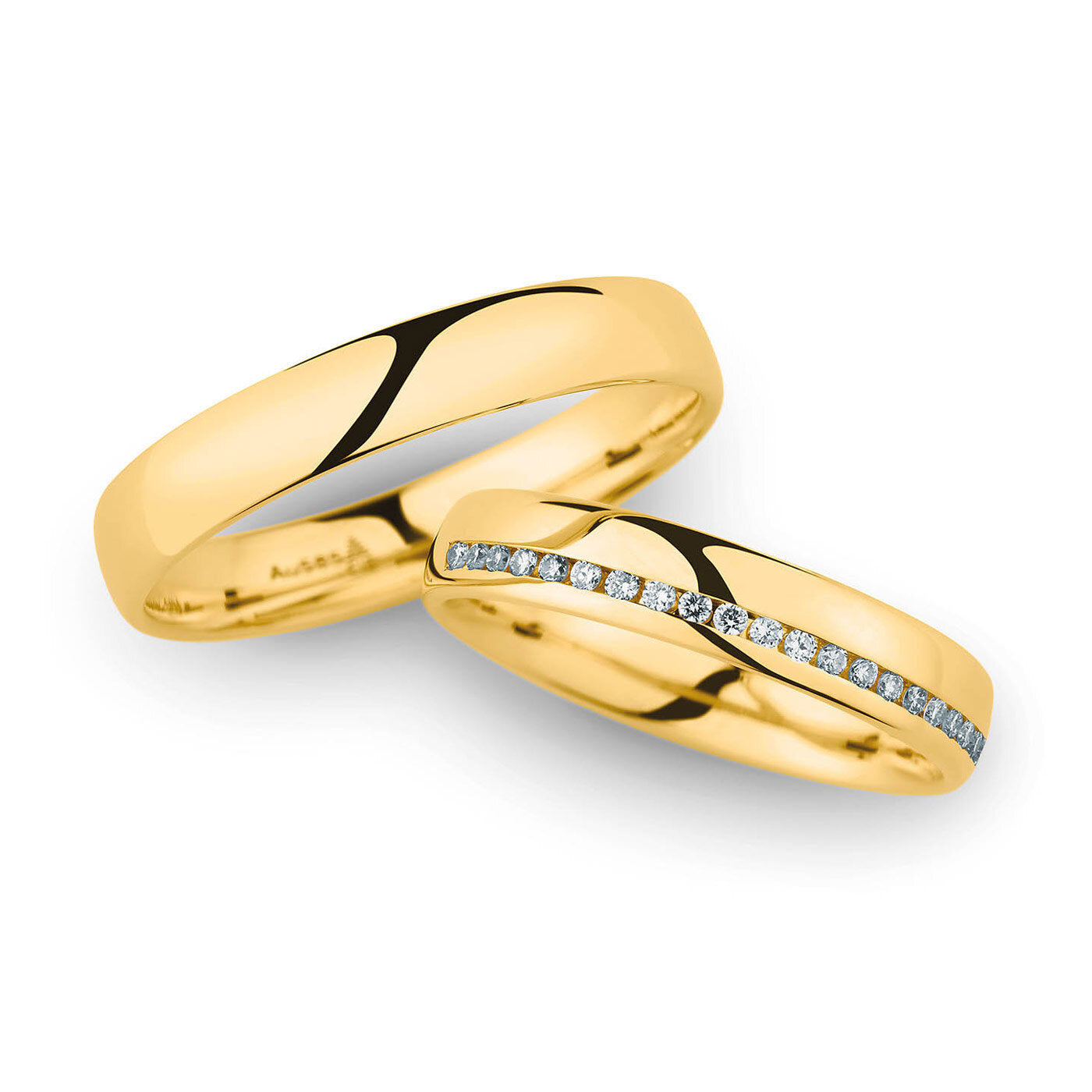 Trauringe - Klassische Form in Gelbgold mit Diamanten